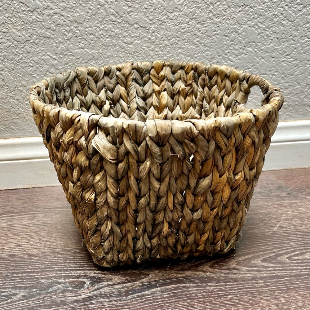 Vintage Heavy Duty Basket